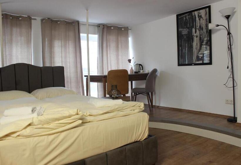 デラックスルーム, Hr Rooms