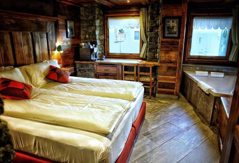 חדר סטנדרט, Café Quinson Relais De Charme