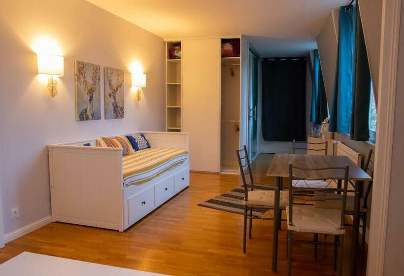 חדר סטנדרט לארבעה, Les Tourterelles