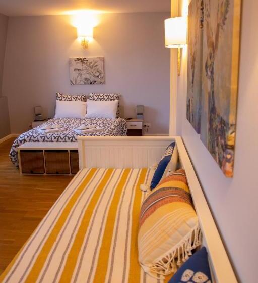 غرفة قياسية رباعية, Les Tourterelles