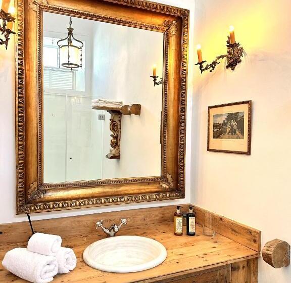 标准间, Emblemático La Casa De Los Naranjos