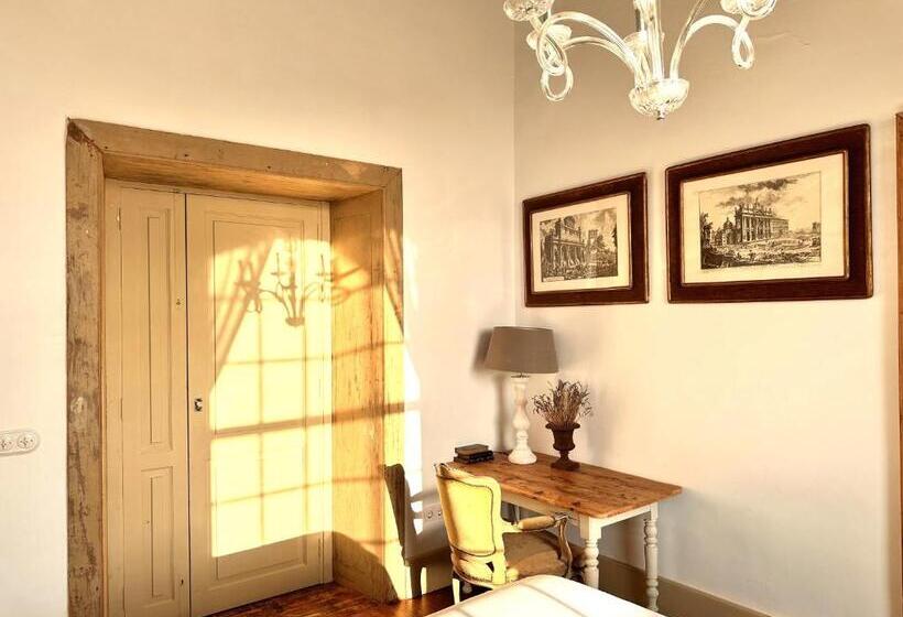 标准间, Emblemático La Casa De Los Naranjos