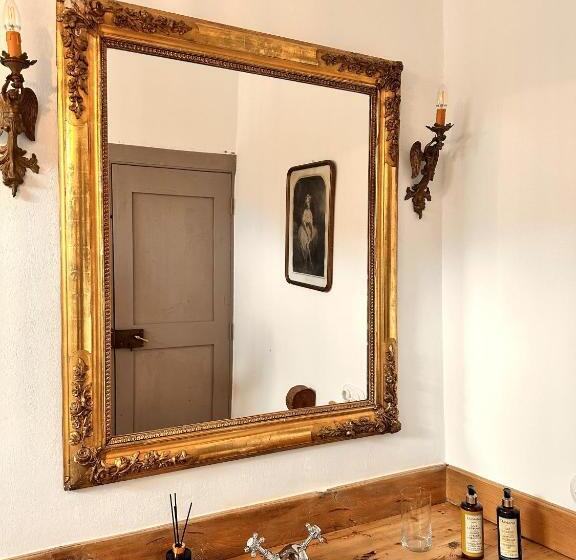 标准间带山景, Emblemático La Casa De Los Naranjos