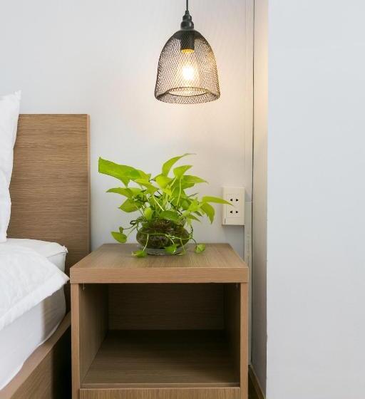 اتاق خانوادگی, Saigoncucu Near Bui Vien Town