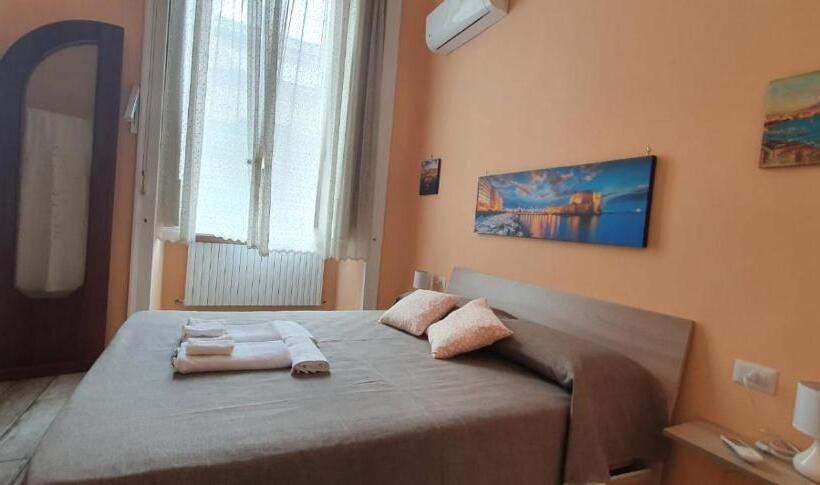 اتاق استاندارد, Le Vie Del Centro B&b