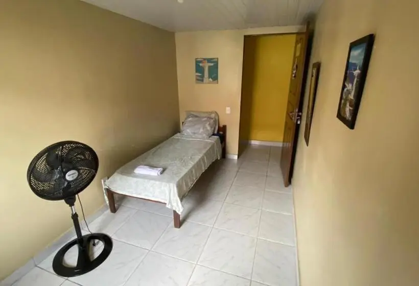 اتاق اکونومی یک تخته, Rioslz Hostel
