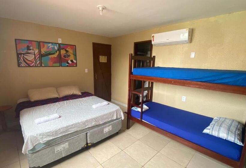 家庭间, Rioslz Hostel