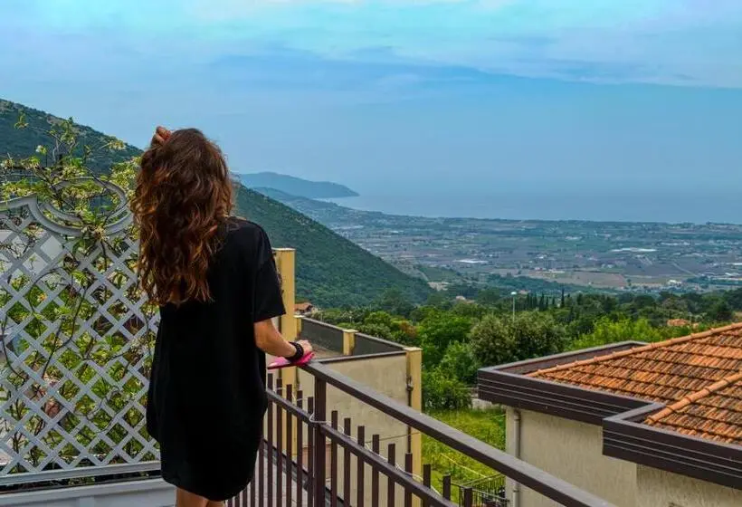 テラス付きスタンダードルーム, La Terrazza Dei Tramonti