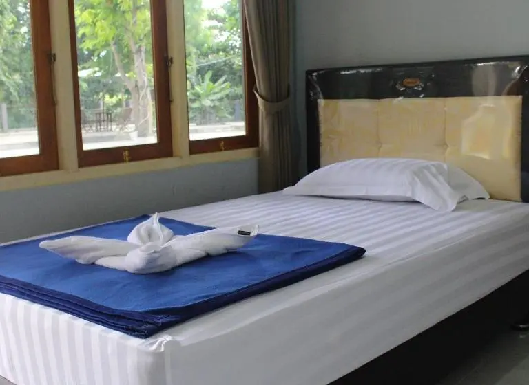 اتاق اکونومی یک تخته, Pondok Wisata Dan Restoran Elim