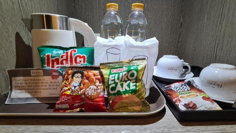 キングサイズベッドのスイートルーム, The Room Boutique