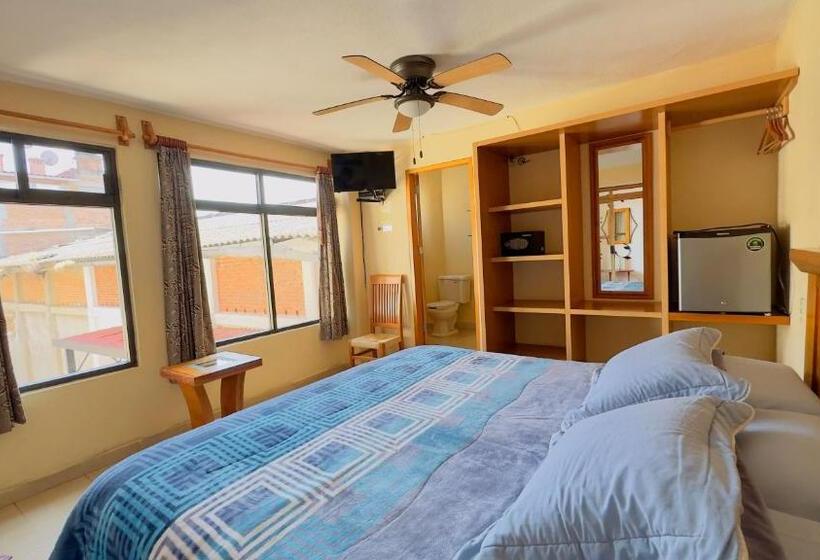 Standard Triple Room with Terrace, Posada El Campanario