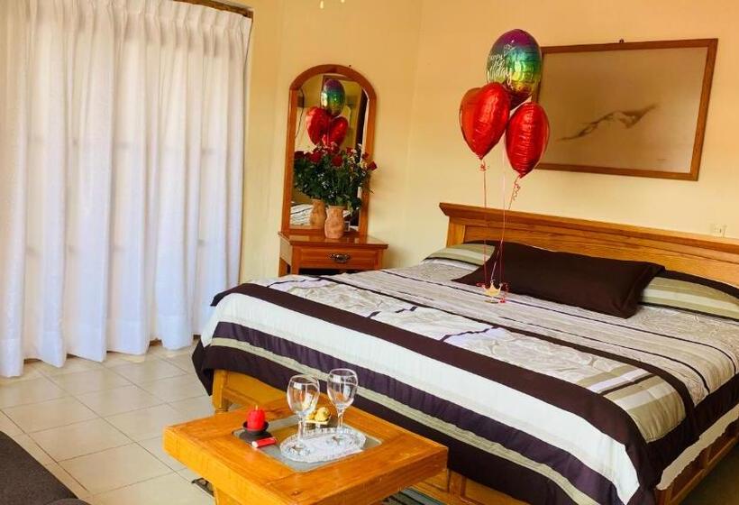 Standard Triple Room with Terrace, Posada El Campanario