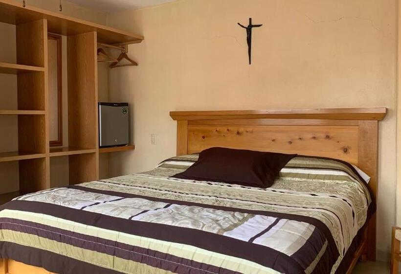 Standard Triple Room with Terrace, Posada El Campanario