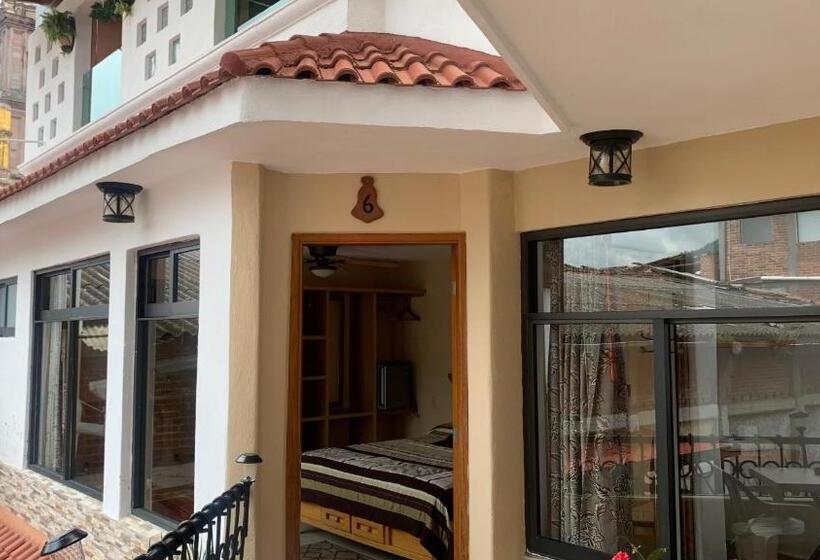 Standard Triple Room with Terrace, Posada El Campanario