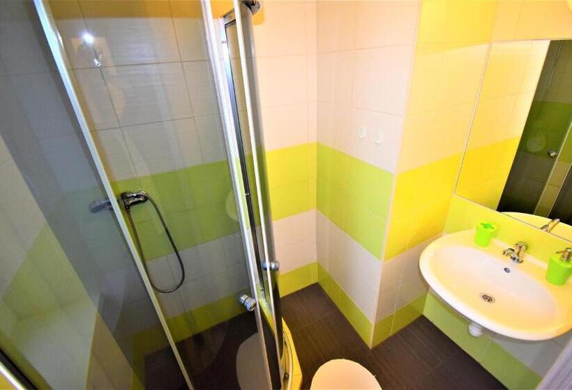 Economy Quadruple Room, Penzion Privat Siesta