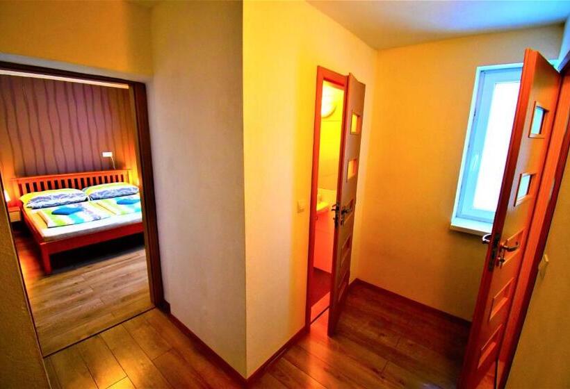 이코노이 4인룸, Penzion Privat Siesta