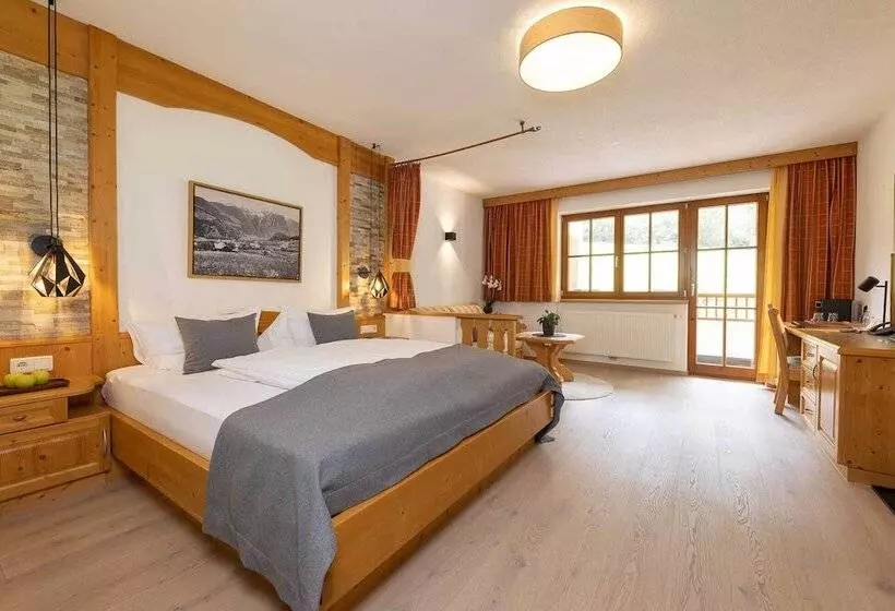 マウンテンビューデラックスルーム, Aktiv Panoramahotel Daniel