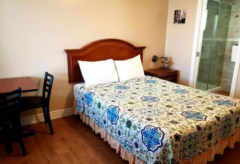 اتاق استاندارد, Blue Moon Motel