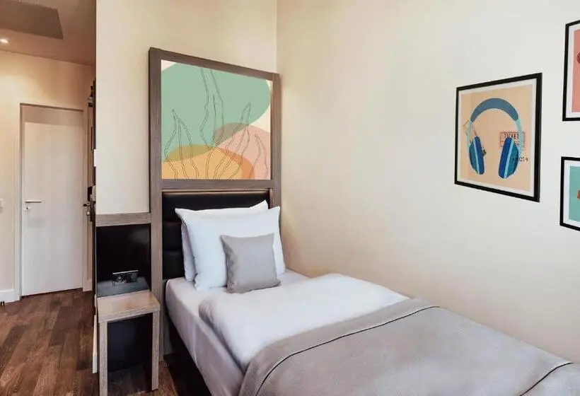 اتاق استاندارد یک نفره, Garner Hotel Berlin - Charlottenburg, an IHG Hotel
