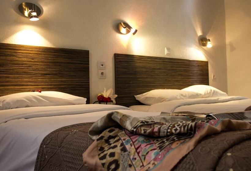 Номер Стандарт Трехместный, Ashley Hôtel Le Mans Centre Gare