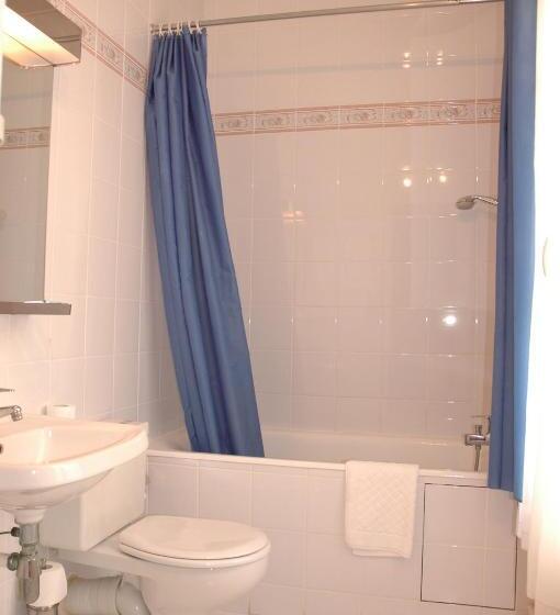 اتاق استاندارد, Boileau