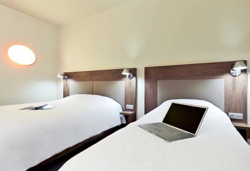 Номер Стандарт, Campanile Nancy Centre Gare