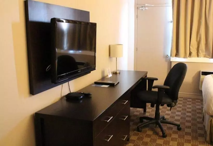 デラックススイート, Days Inn & Suites By Wyndham North Bay Downtown