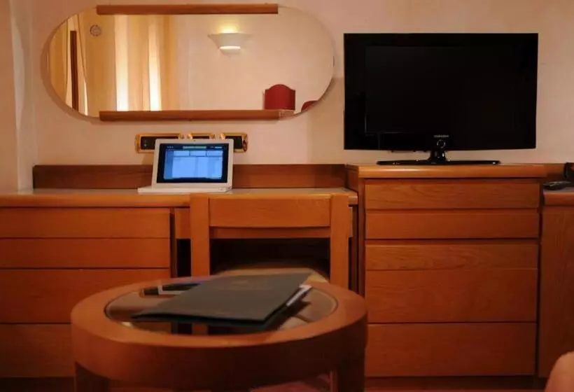 スタンダードシングルルーム, Grand Hotel Ambasciatori Wellness & Spa