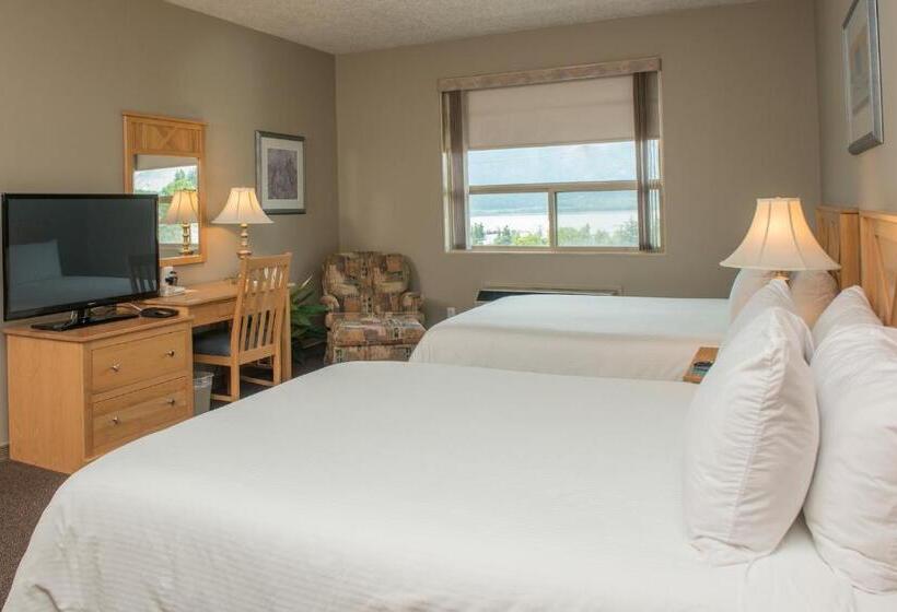 Номер Стандарт 2 Двуспальные Кровати, Hilltop Inn  Salmon Arm