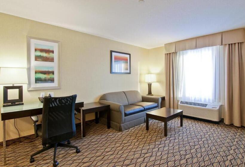 Люкс Deluxe Кровать Кинг, Holiday Inn Express Fort Saskatchewan, An Ihg