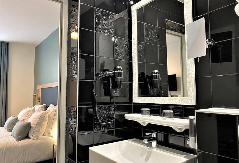 クラシックルーム, Hôtel Le Cercle Tour Eiffel