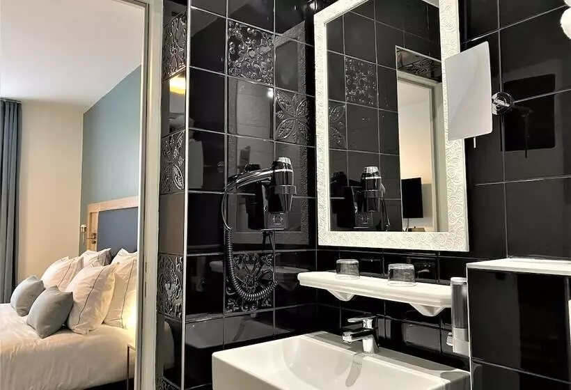 اتاق کلاسیک, Hôtel Le Cercle Tour Eiffel