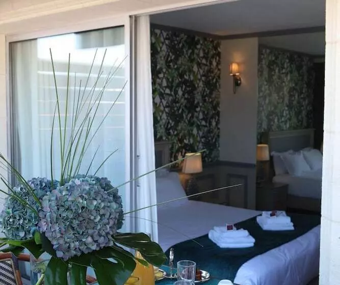 デラックスルーム, Hôtel Villa Lamartine