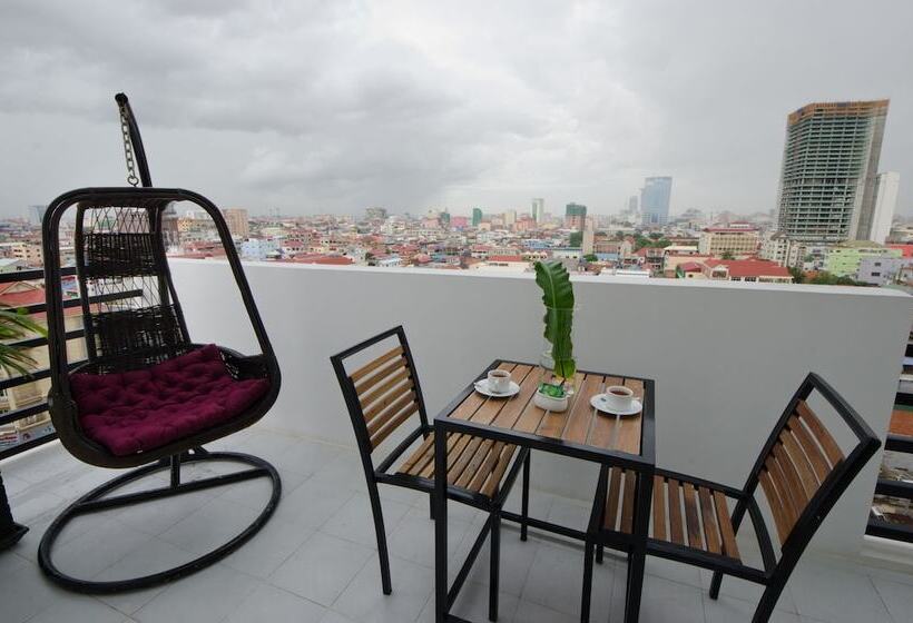 חדר דלוקס, Kolab Sor Phnom Penh