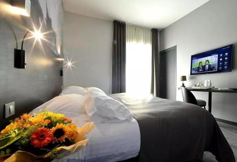 اتاق پرستیژ, Logis Hôtel Victor Hugo & Spa