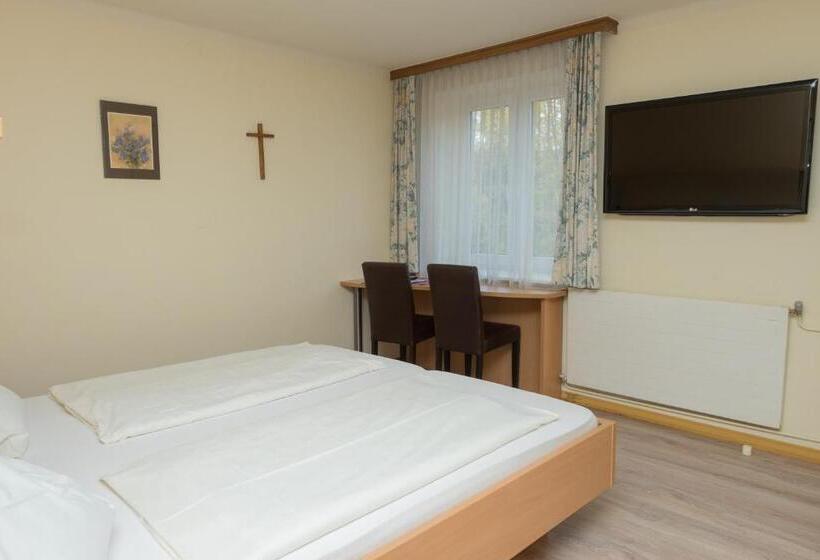 Номер Стандарт, Rosslwirt Rast