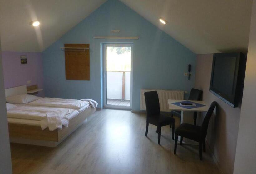 Номер Дюплекс, Rosslwirt Rast