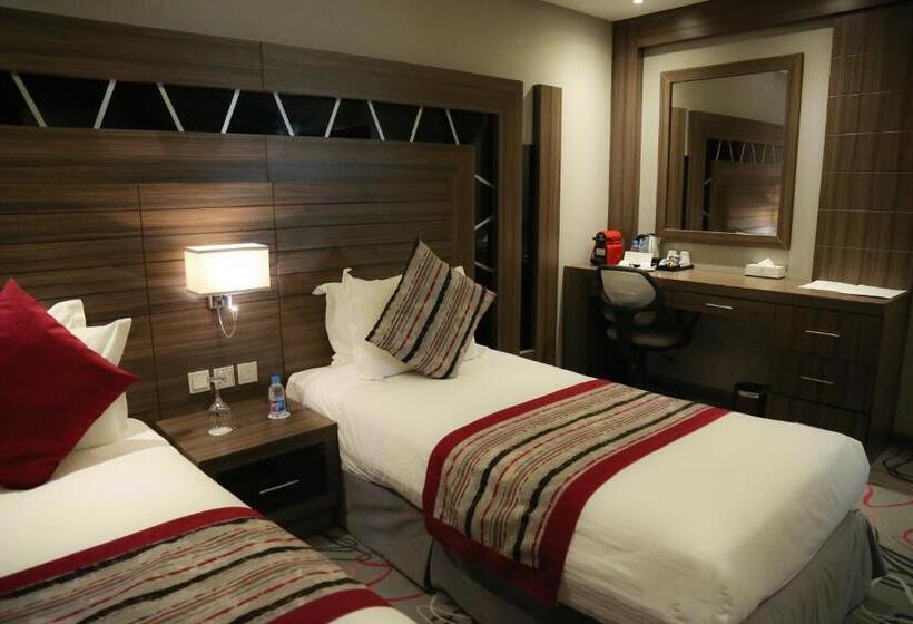 2 Bedrooms Suite Sea View, Sumou Al Khobar