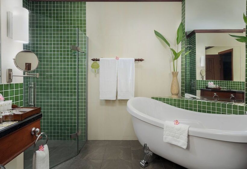 キングサイズベッドのスタンダードルーム, The Privilege Floor By Borei Angkor