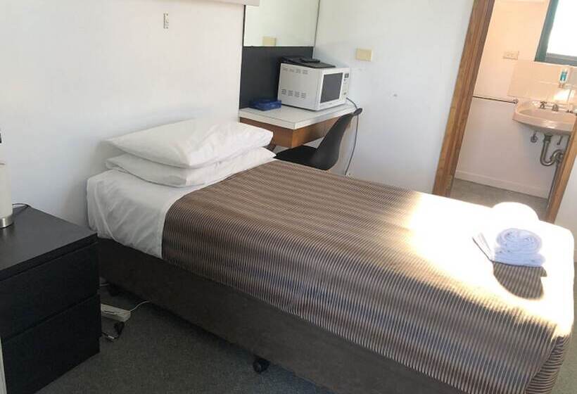 اتاق اکونومی یک تخته, Bridge