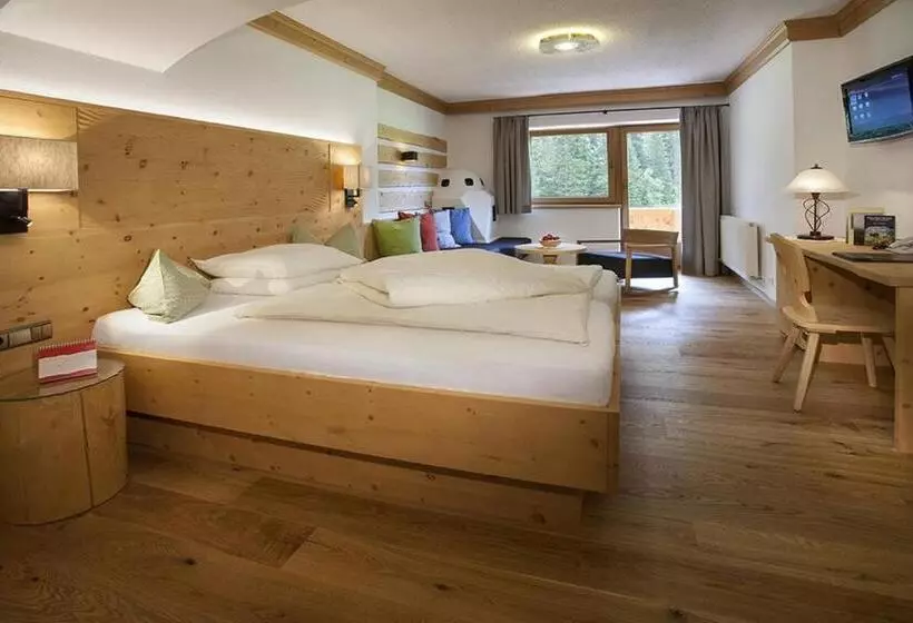 سوییت, Natur  & Wanderhotel Tuxertal