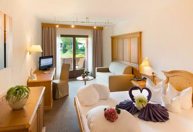 Superior-huone Vuoristonäkymä, Sporthotel Cristall