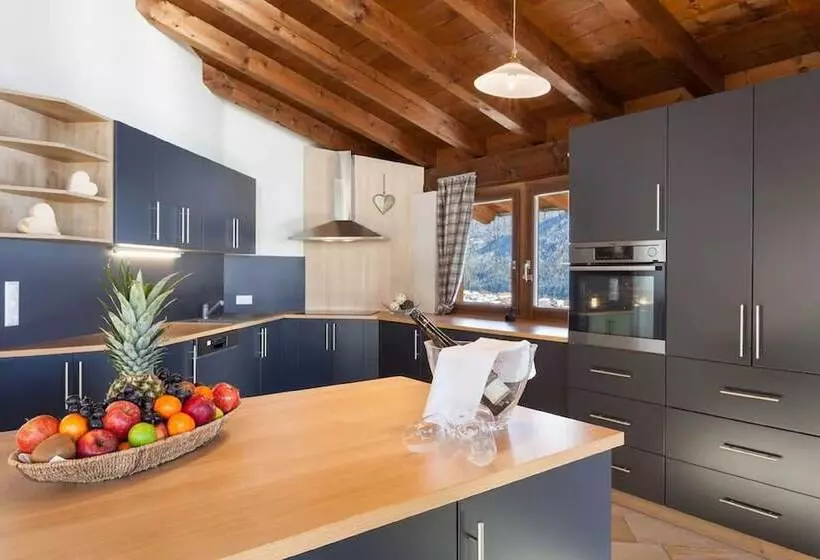 1 Bedroom Penthouse Apartment, Sporthotel Cristall