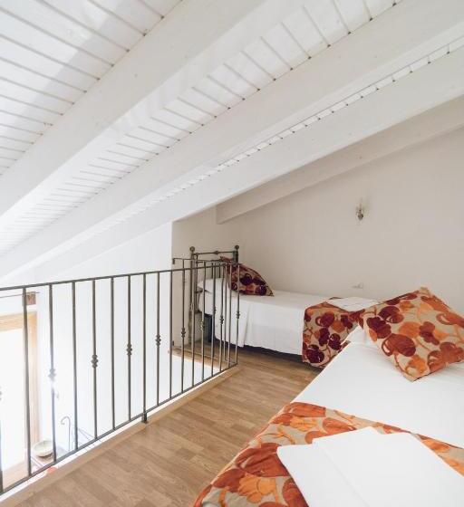 수피리어 트리플 룸, Leano Agriresort