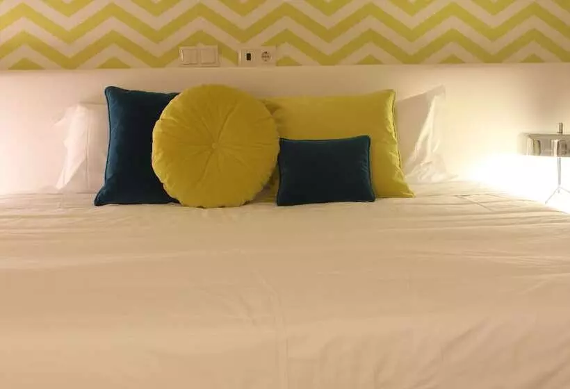 اتاق استاندارد یک نفره, Aqua Ria Boutique