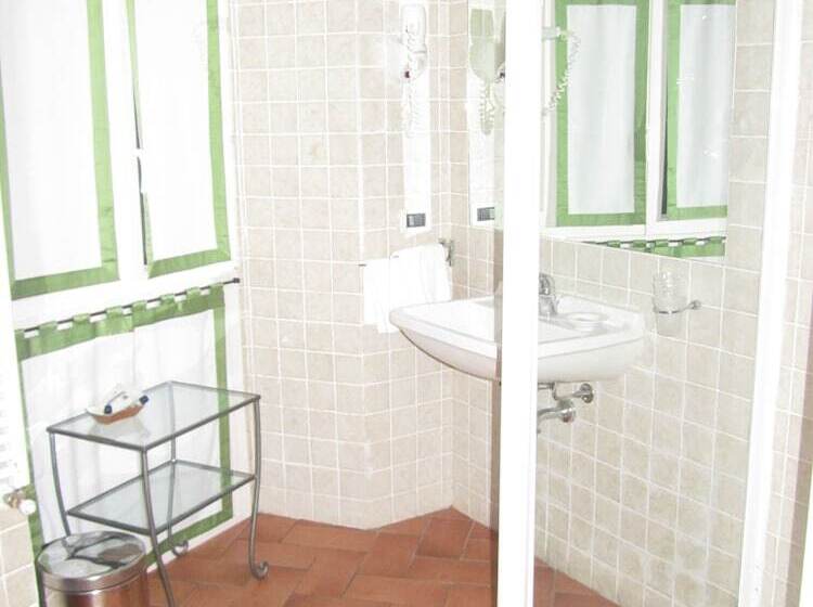 Chambre Standard, Borgovico