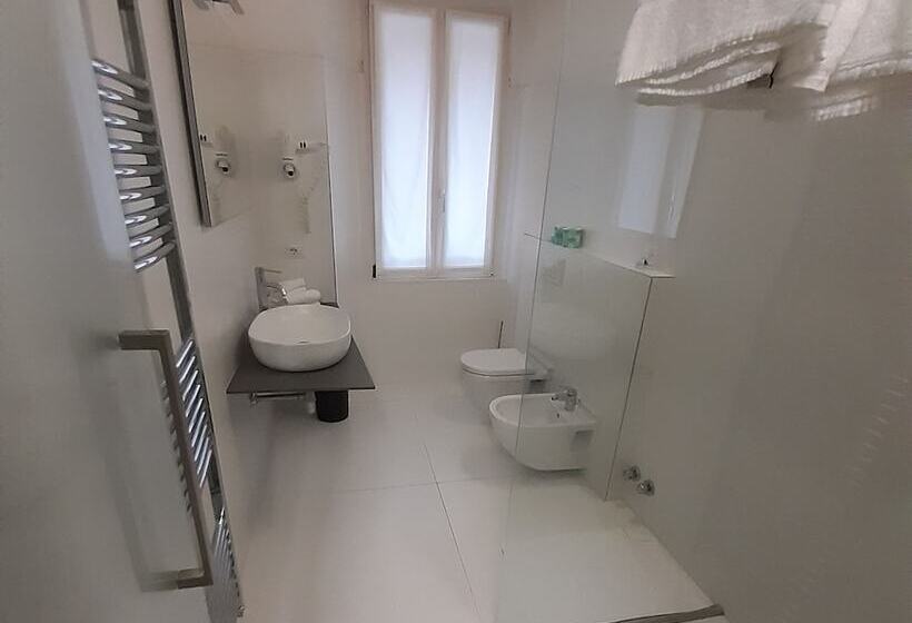 Chambre Standard, Borgovico