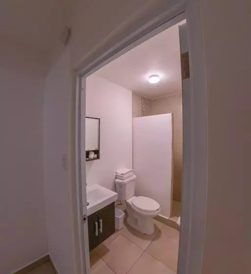 سوئیت 2 خوابه, Casa Verde