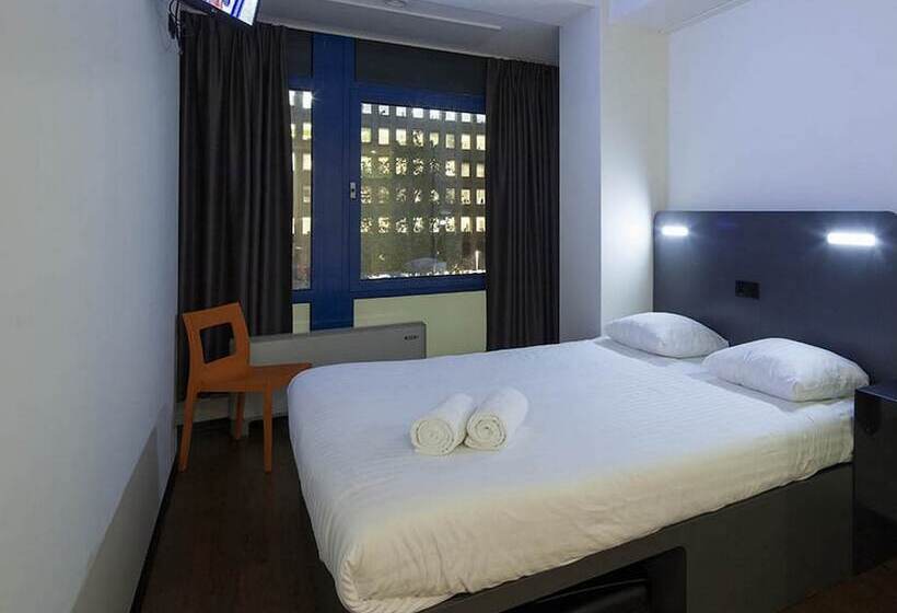 스탠다드 룸, Easyhotel Rotterdam City Centre