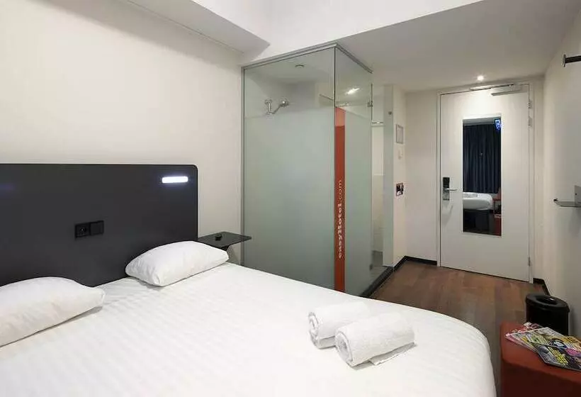 اتاق استاندارد, Easyhotel Rotterdam City Centre